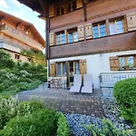 Mom - Alpine Boutique Apartments, Fagus, Terrace * Grindelwald