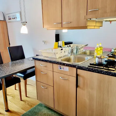 Apartment Mom - Alpine Boutique Apartments, Chalet Fagus, Terrace Studio *