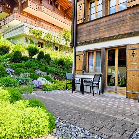 Mom - Alpine Boutique Apartments, Fagus, Terrace * Grindelwald