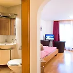 Mom - Alpine Boutique Apartments, Fagus, Terrace